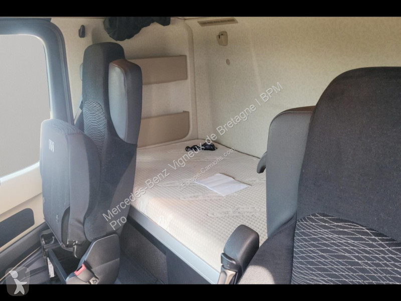 Tahač Mercedes II 1842 StreamSpace 2.3m 6