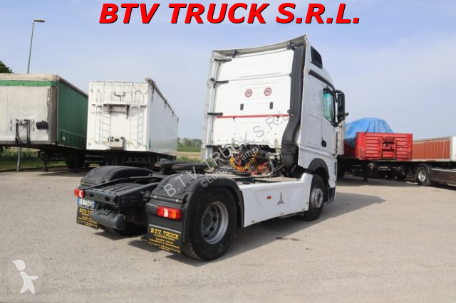 جرار Mercedes ACTROS