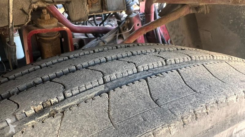 جرار Renault R 340 (6 CULASSE / POMPE MANUELLE...