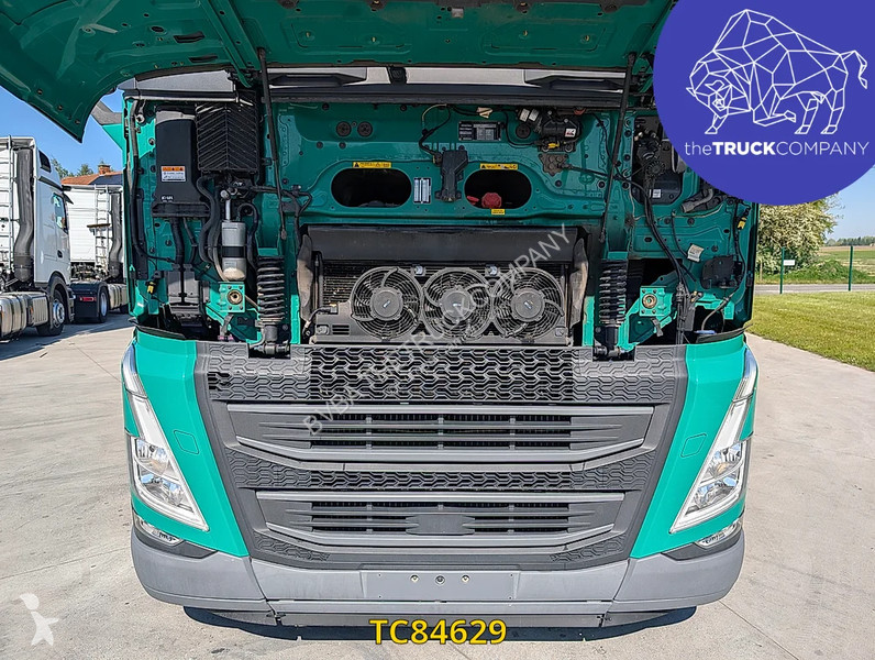 جرار Volvo 500