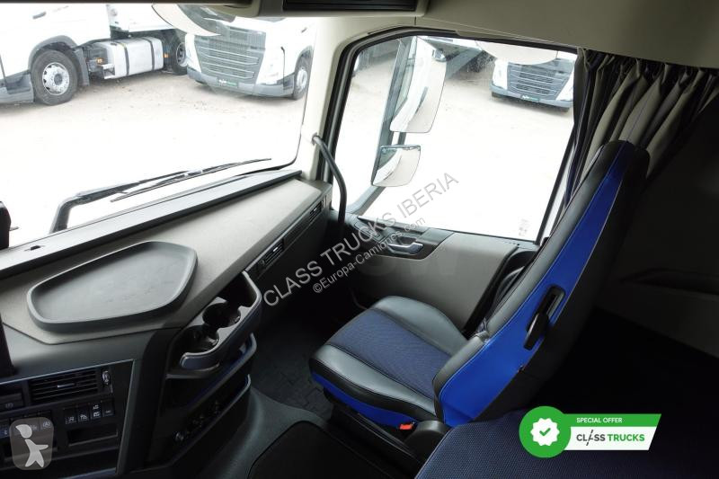 Tracteur Volvo 500 Globetrotter XL