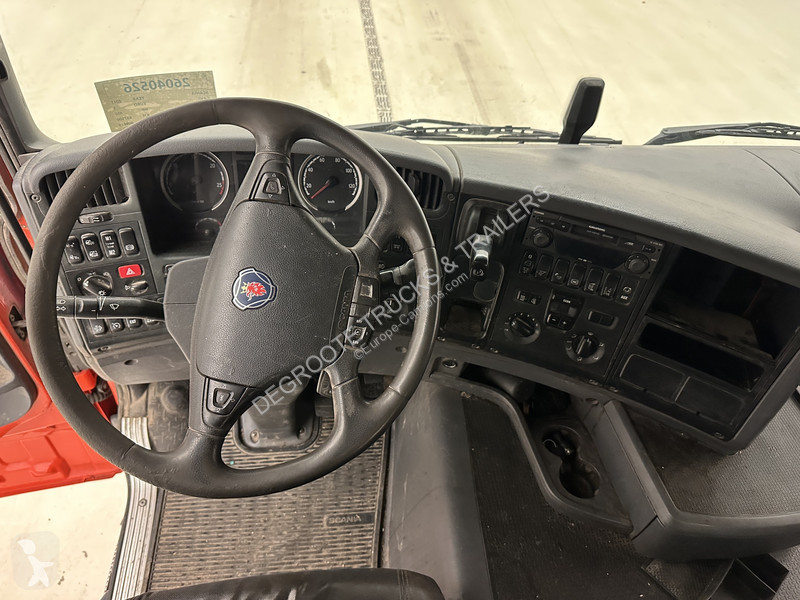 جرار Scania 450