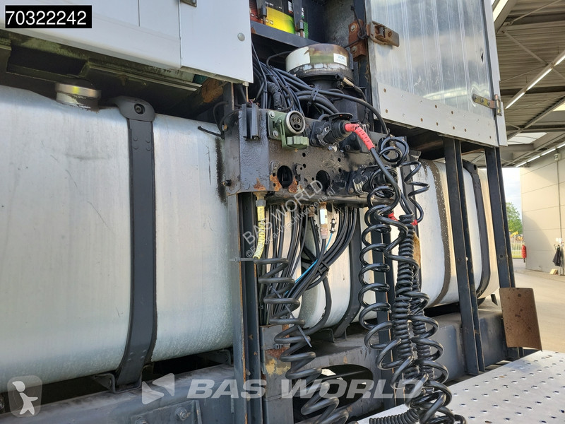 Влекач Scania R500 8X4 Manual Retarder 2xTanks...