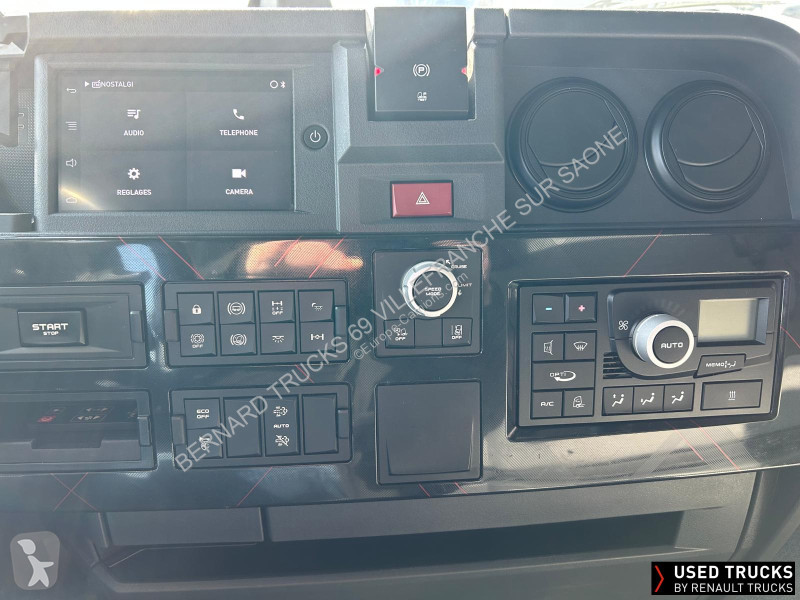 جرار Renault