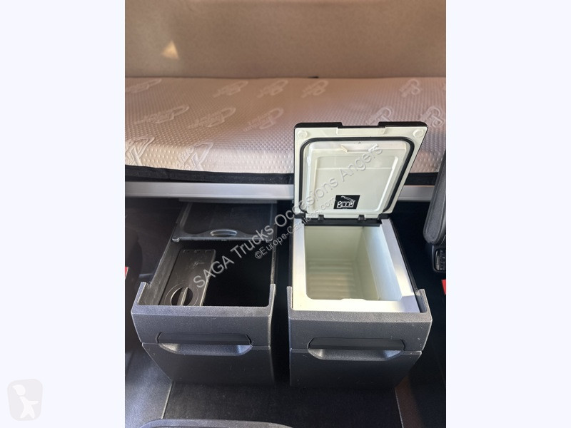 جرار Mercedes 1845 LS 4x2 BigSpace 2.50 m