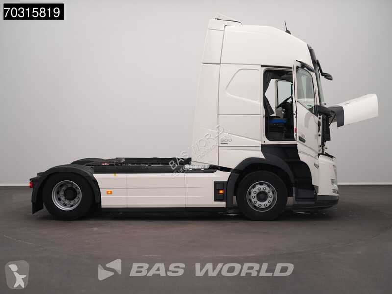 جرار Volvo Aero 500 4X2 XL TC 2xTanks VEB+ ACC CMS