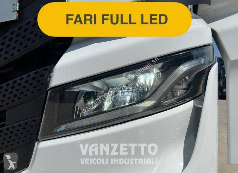 جرار Iveco