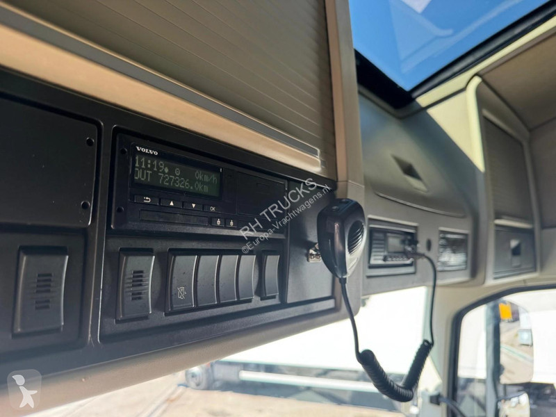 Trekker Volvo 460 4X2 EURO 6 MEGA