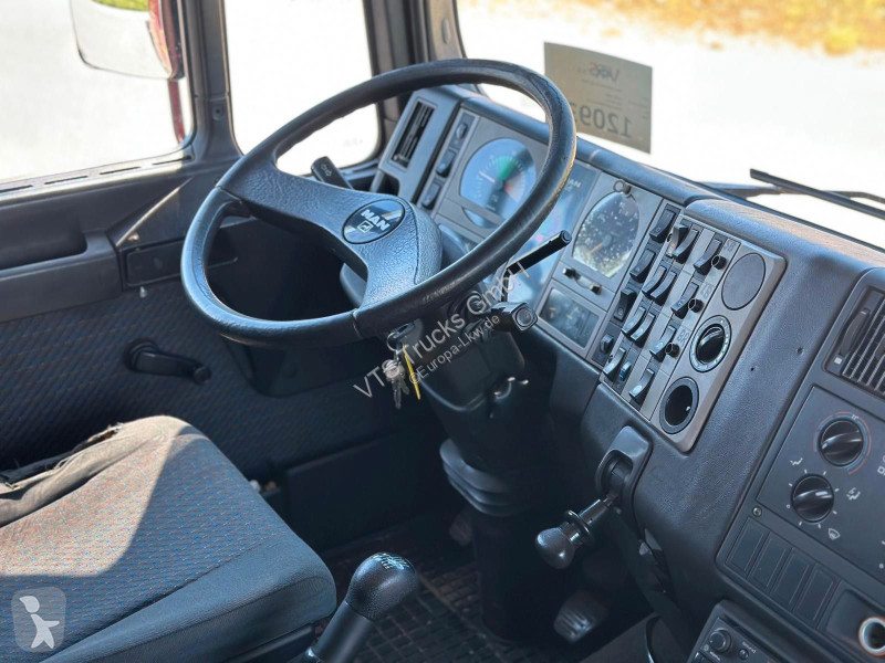 جرار MAN D38 4x2 BL Intarder 8-Gang *TOP ZUSTAND*