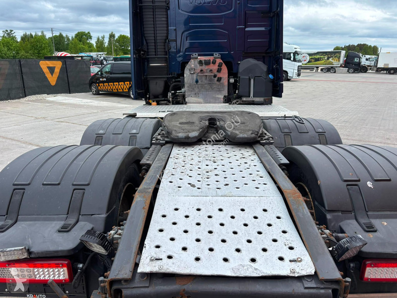 Traktor Volvo 6x4 GLOBE XL / RETARDER /...