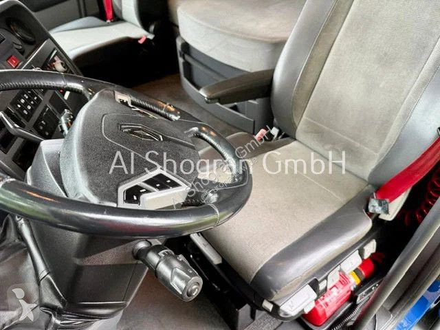 جرار Renault T460...