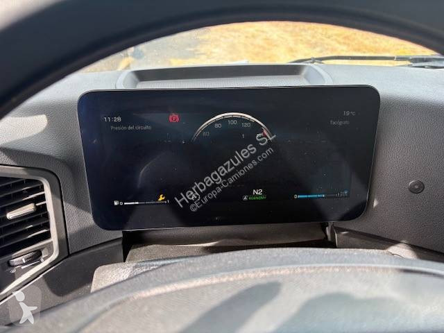 جرار Mercedes
