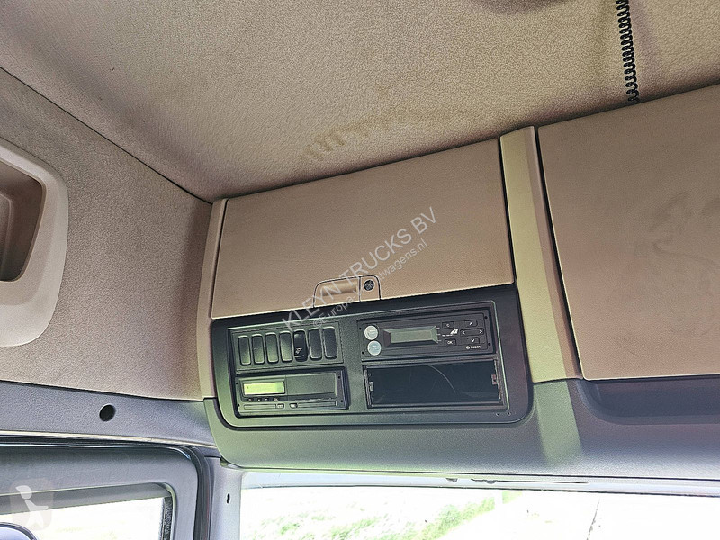 جرار Scania R440 H,hydr unit