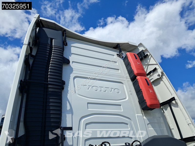 جرار Volvo FH 460 4X2 XL TC 2x Tanks VEB+ CMS...