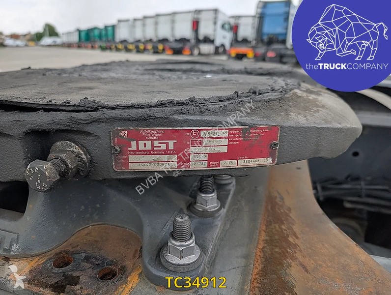 جرار Renault T 520