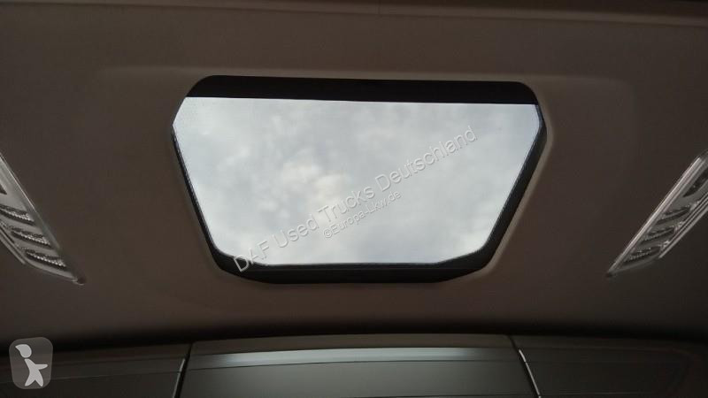 Trekker DAF XG+  FT 4X2
