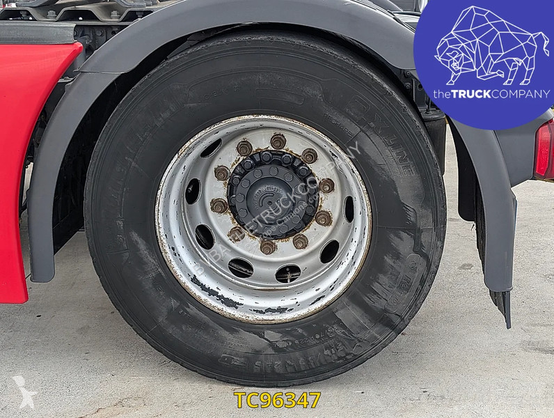 Iveco S-Way 490 tractor unit