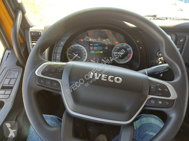 جرار Iveco S-WAY AS440S53T/P