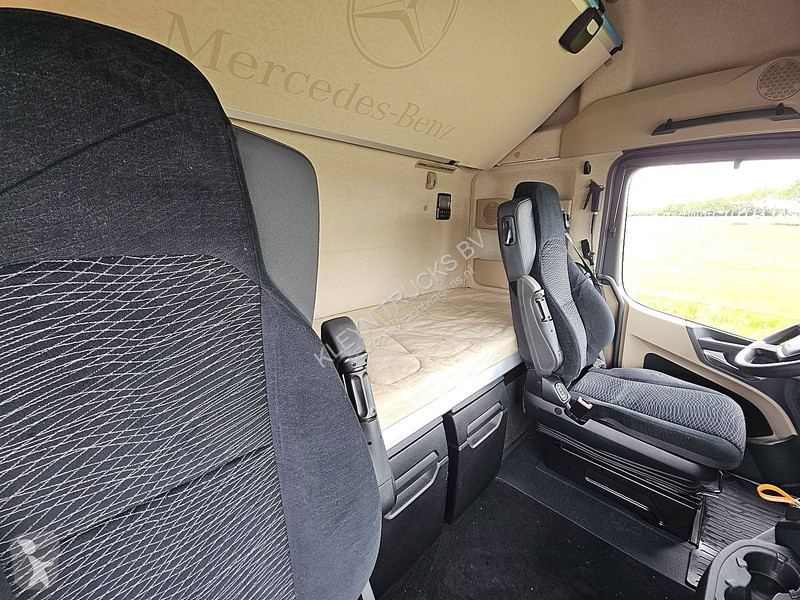 جرار Mercedes ACTROS 1848  MP5 RETARDER XENON