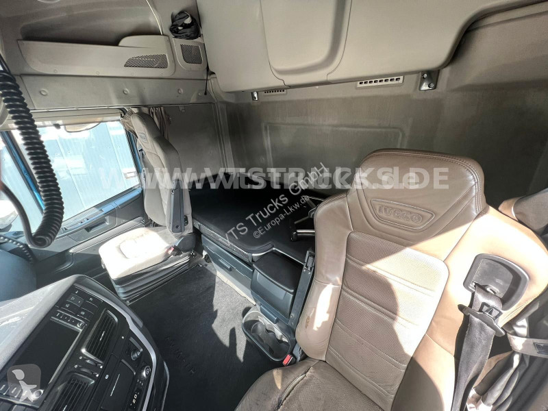 جرار Iveco 480 4x2 I Retarder I ACC