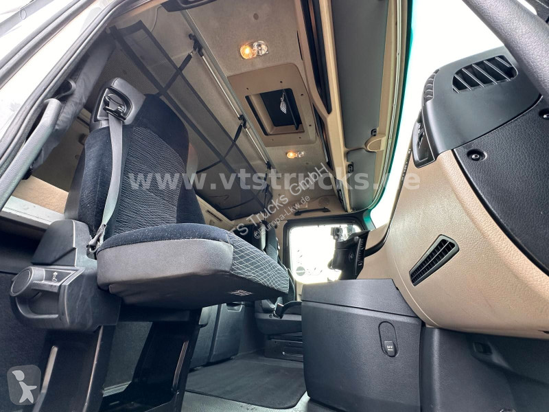 Trattore Stradale Mercedes 1842 4x2...