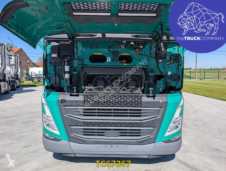 جرار Volvo 500