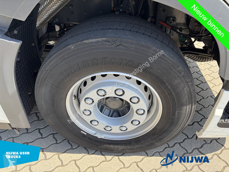 جرار Volvo 500 XL 4x2 I-Save + I-Park