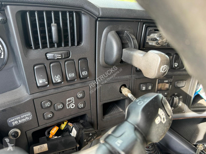 جرار Scania 440 4X2 EUO 5 + ETADE