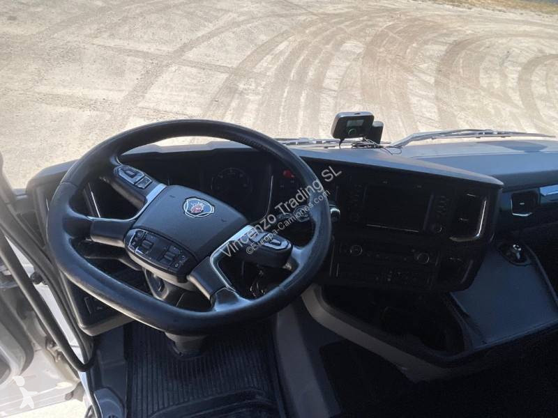 جرار Scania