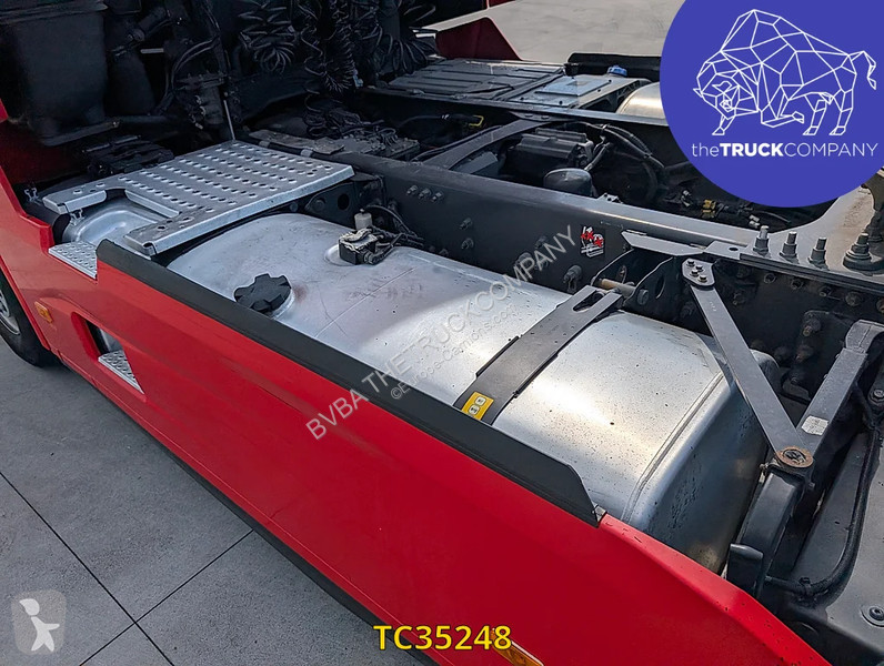 جرار Renault T 480
