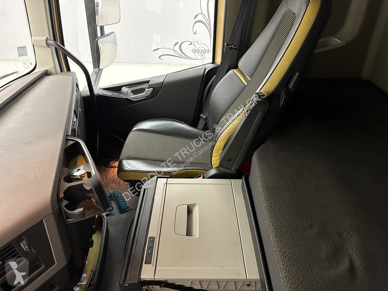 Traktor Volvo FH 750 - 6x4