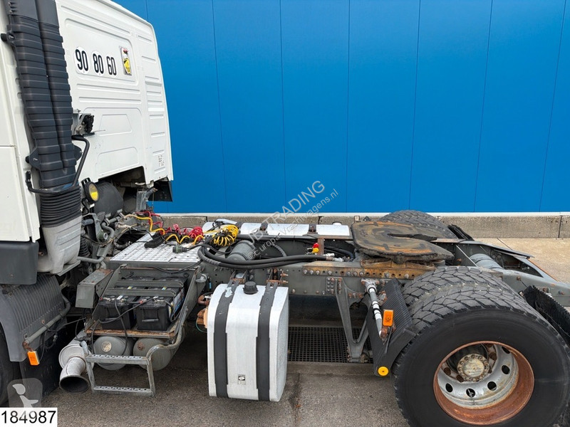 جرار Volvo 380 PTO, Hydrauliek