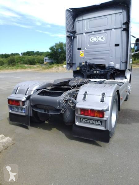 جرار Scania