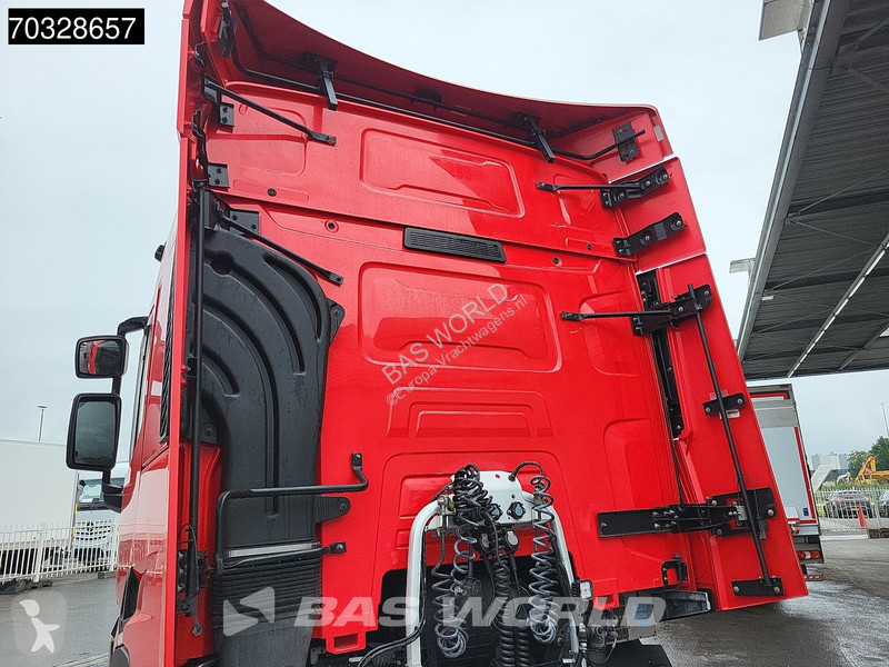 جرار Renault T 460 6X2 SleeperCab Liftachse...