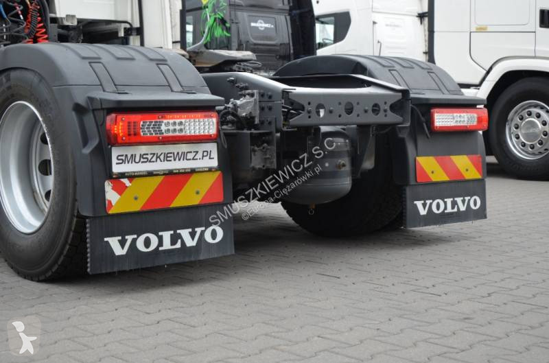 Тягач Volvo