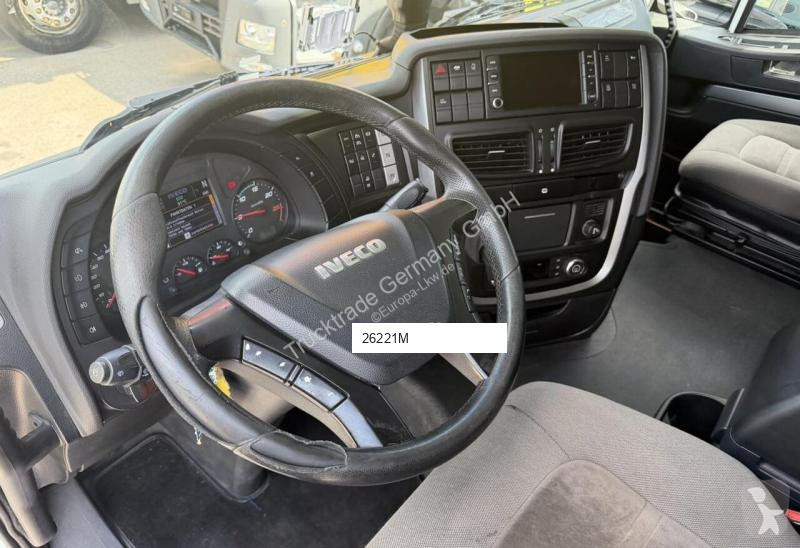 Iveco  tractor unit