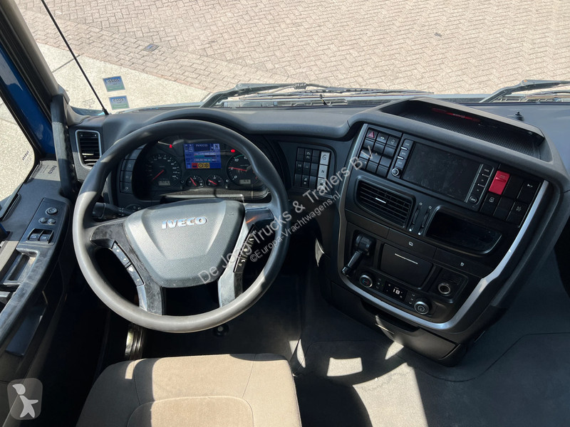 Iveco 420 / ADR / PTO / Euro 6 tractor unit