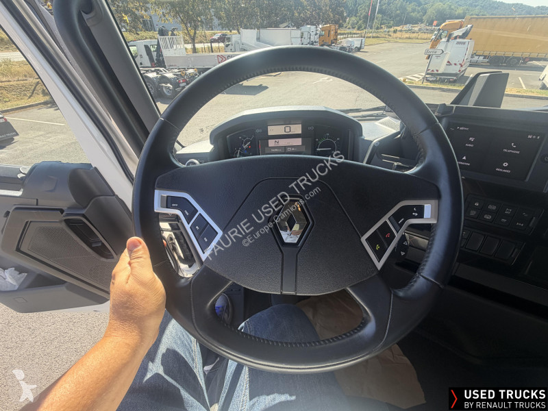 جرار Renault