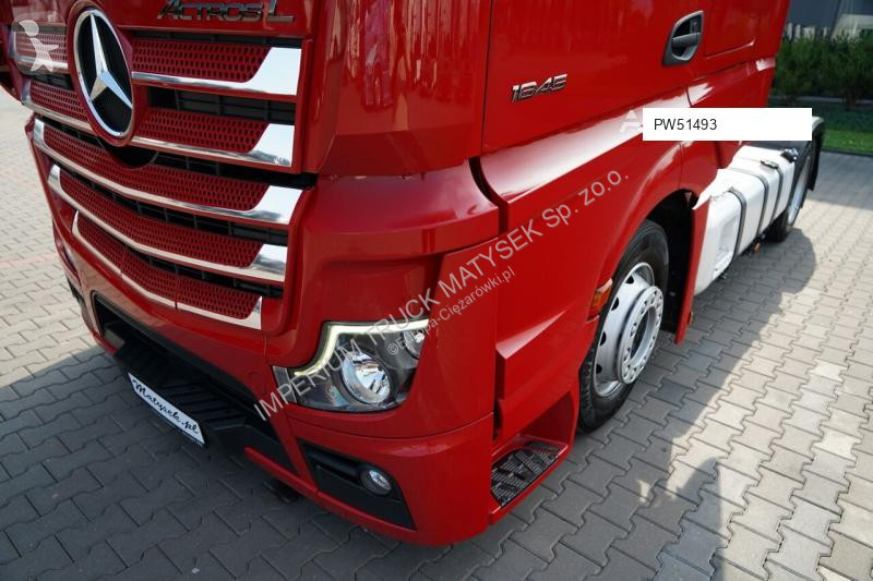 Trekker Mercedes ACTROS 1845