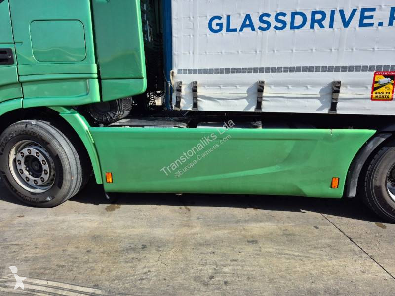 Iveco  tractor unit