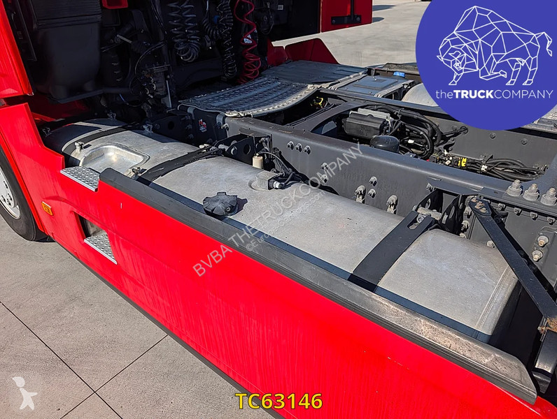 جرار Renault T 480