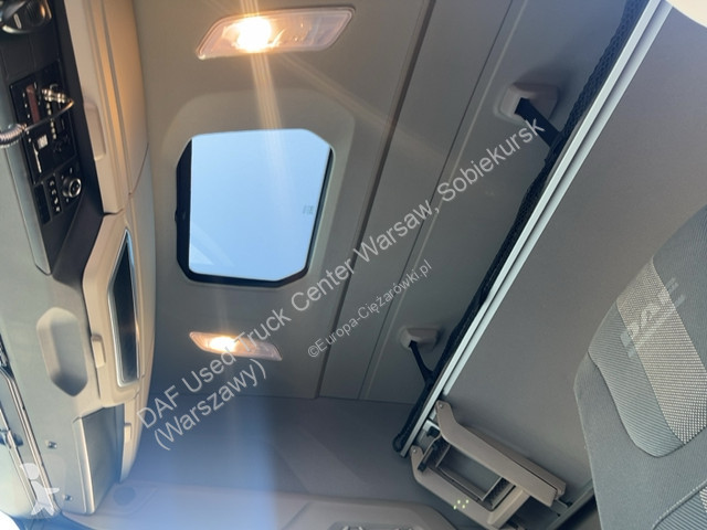 جرار DAF XG  FT 4X2