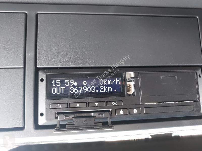 جرار DAF XFn  FT 4X2