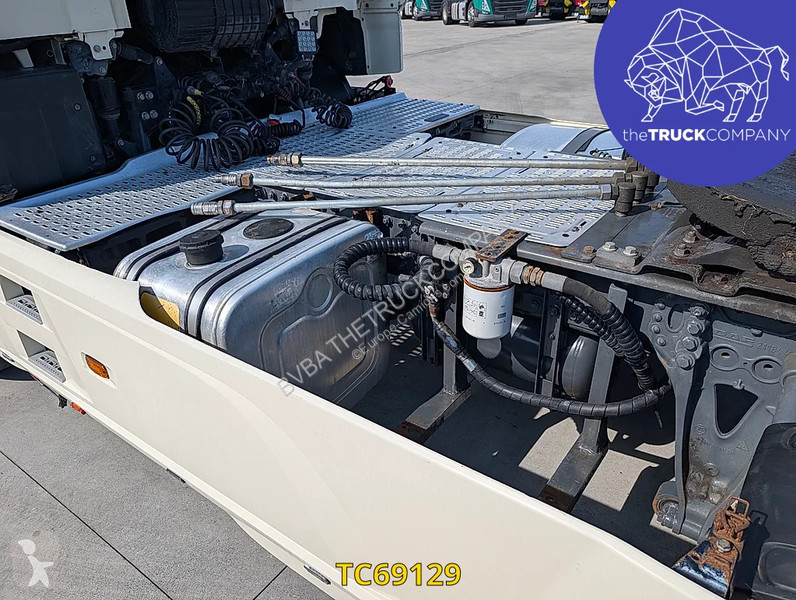 جرار DAF 480