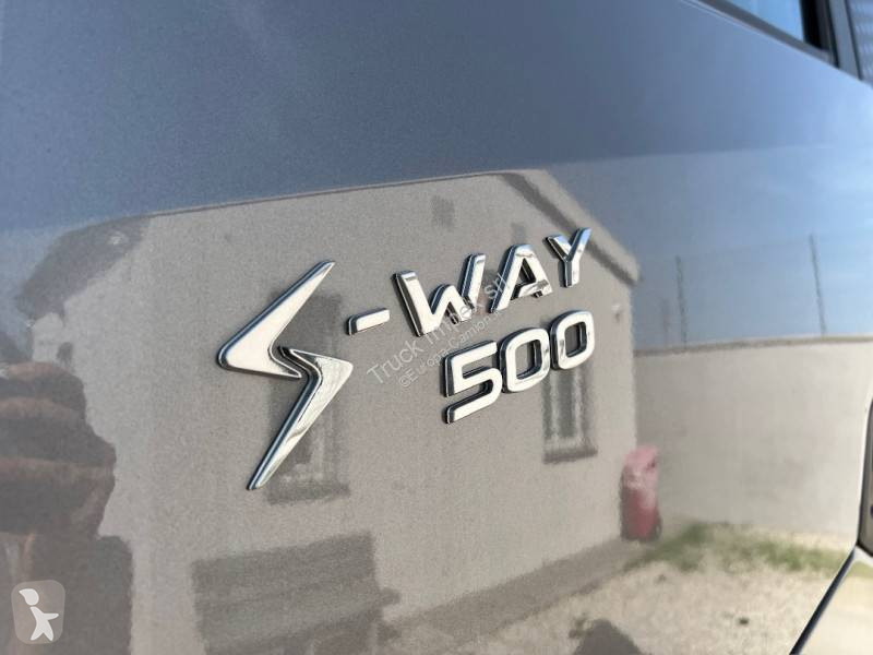 جرار Iveco