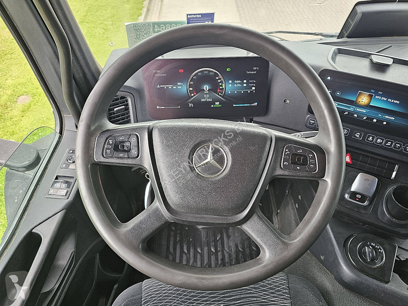 Влекач Mercedes ACTROS 2043 AS steel suspension