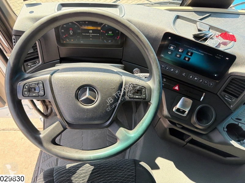 جرار Mercedes 1845 EURO 6d