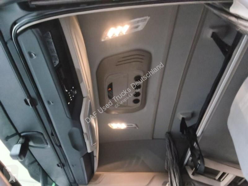 Trekker DAF XG  FT 4X2