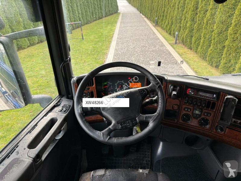 Scania R420 tractor unit