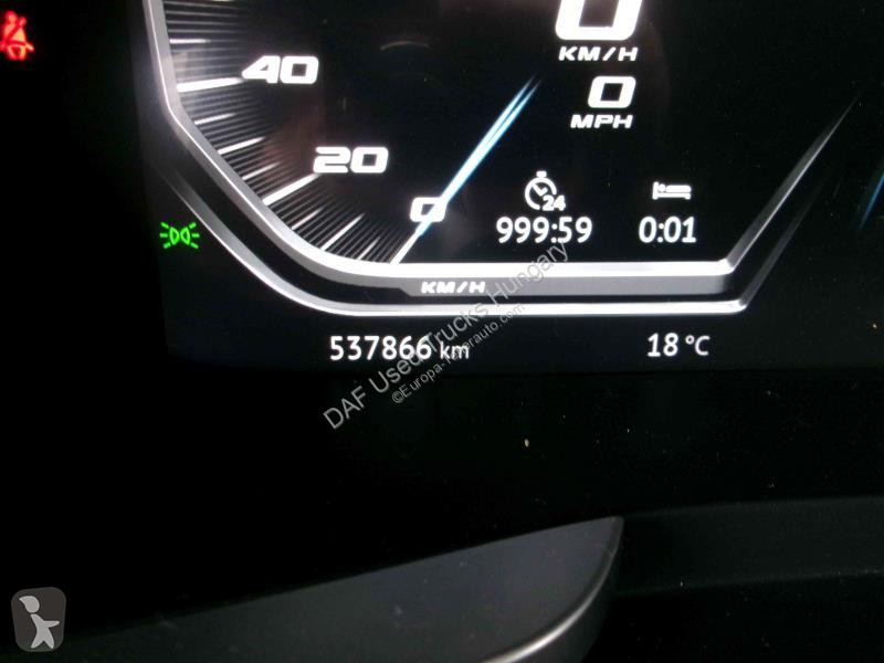 جرار DAF + 530 FT 4X2